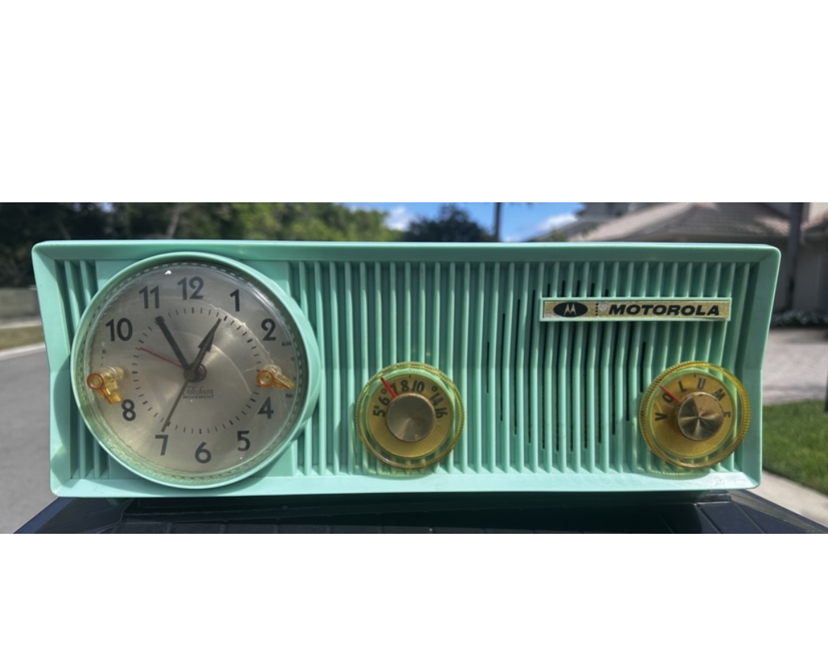 1956 Motorola 57CS Foam Green,1956