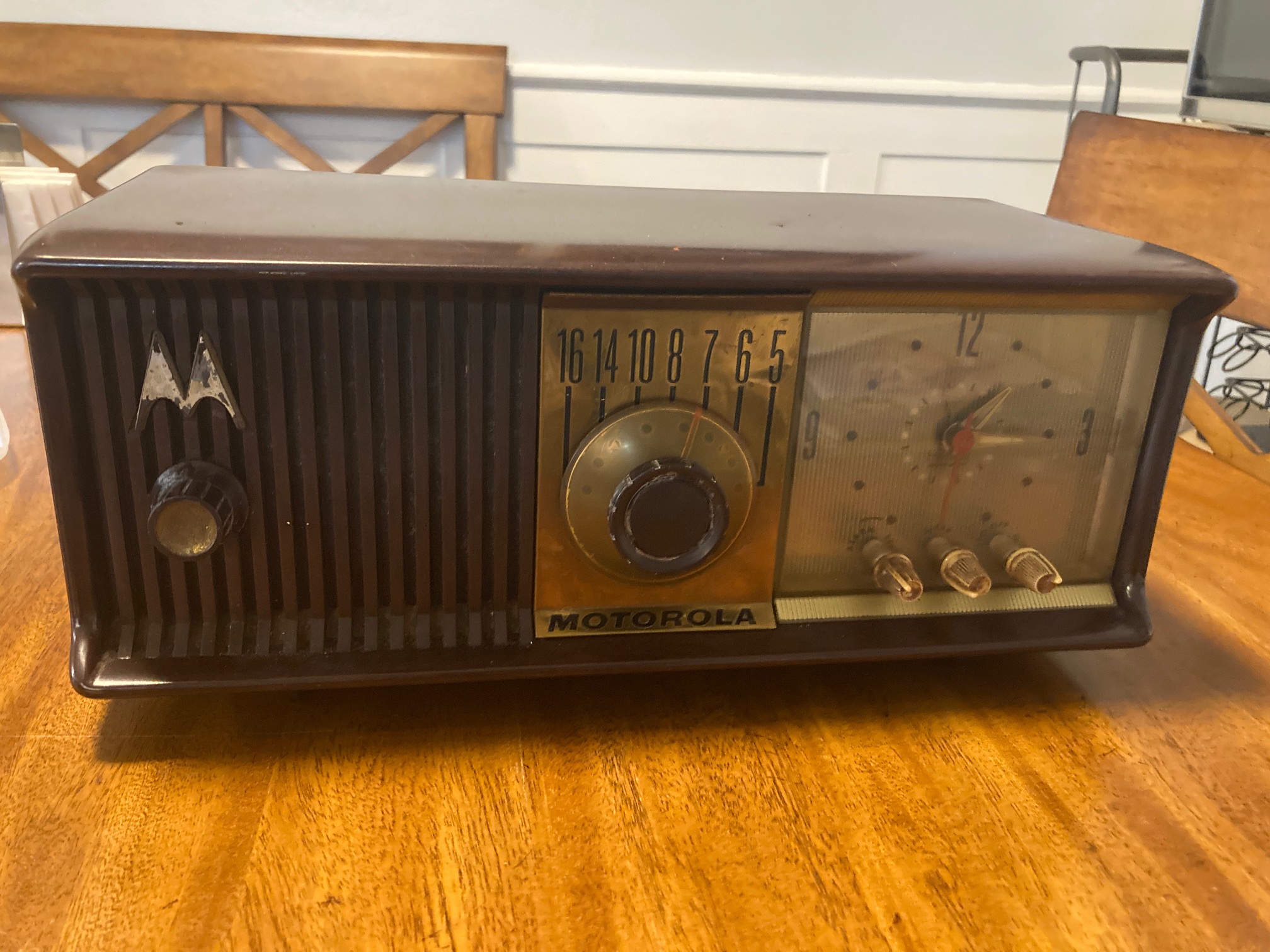 1957 Motorola CD3 Brown