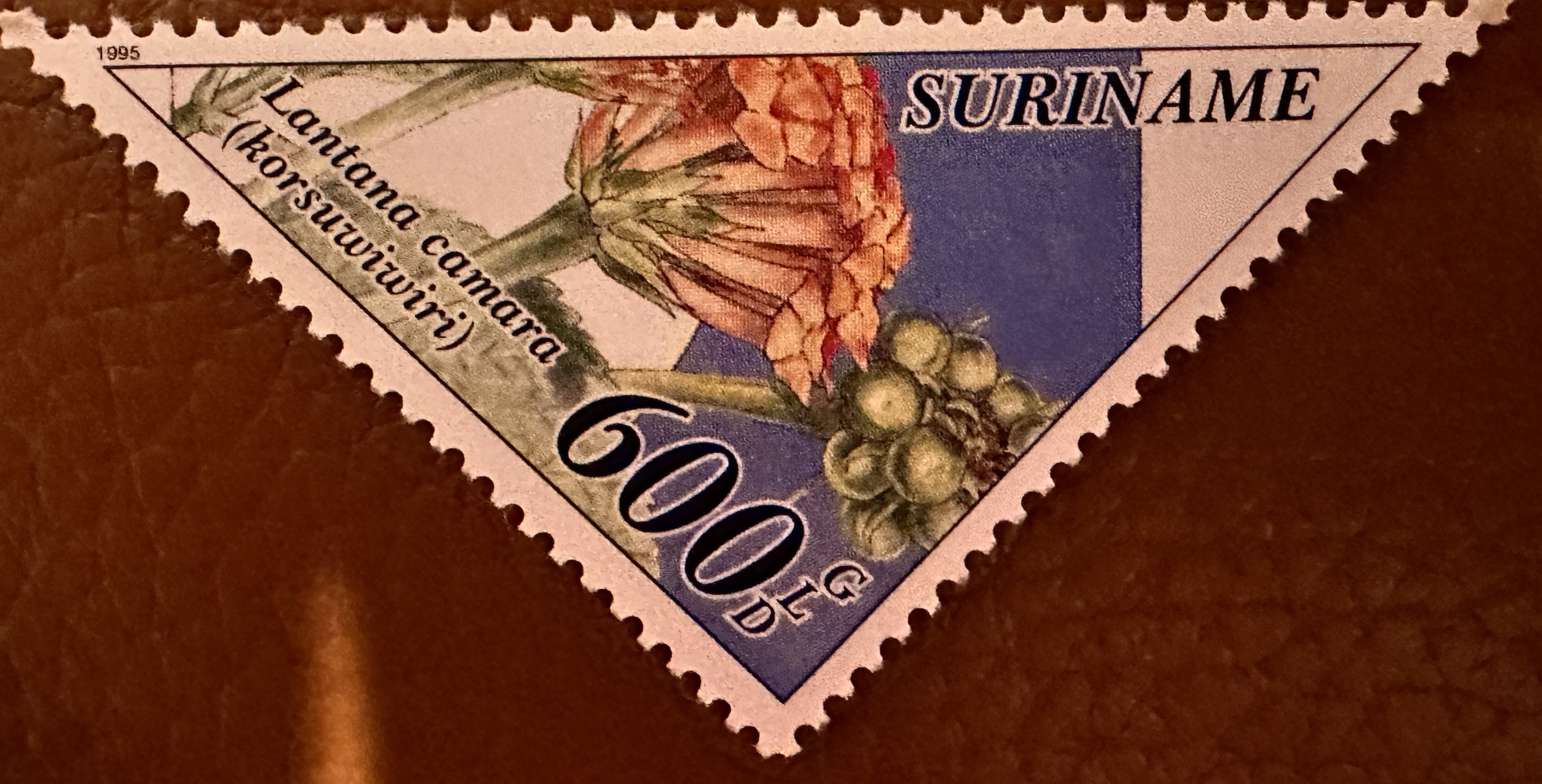 1995 Suriname 600 GLD