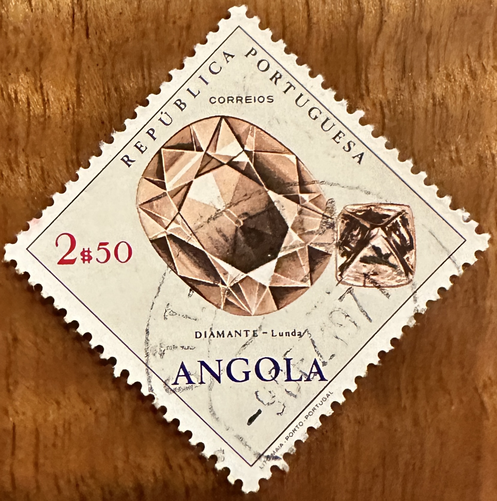 Angola Mineral 1