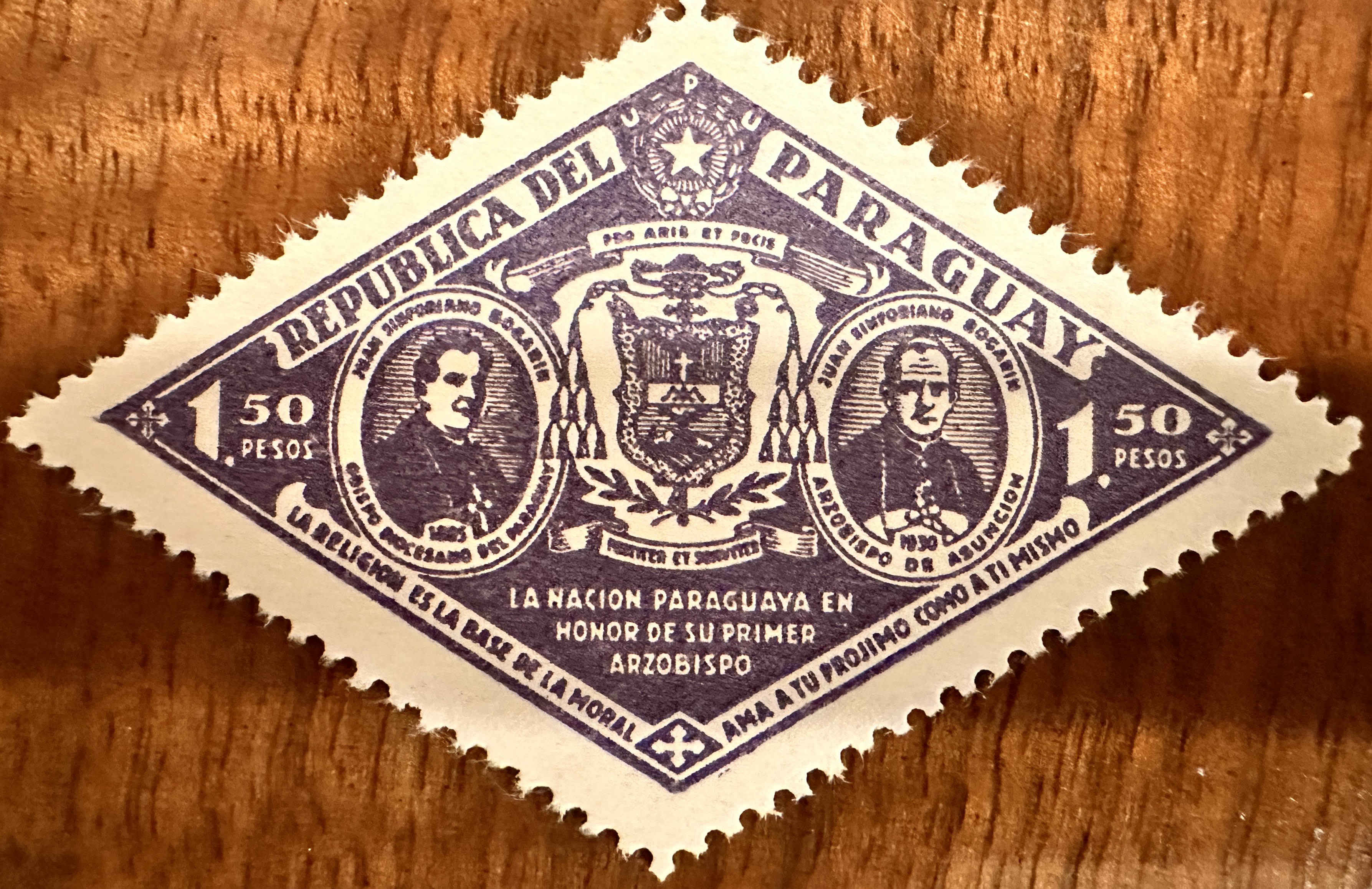 Paraguay 1930 Diamond Mauve