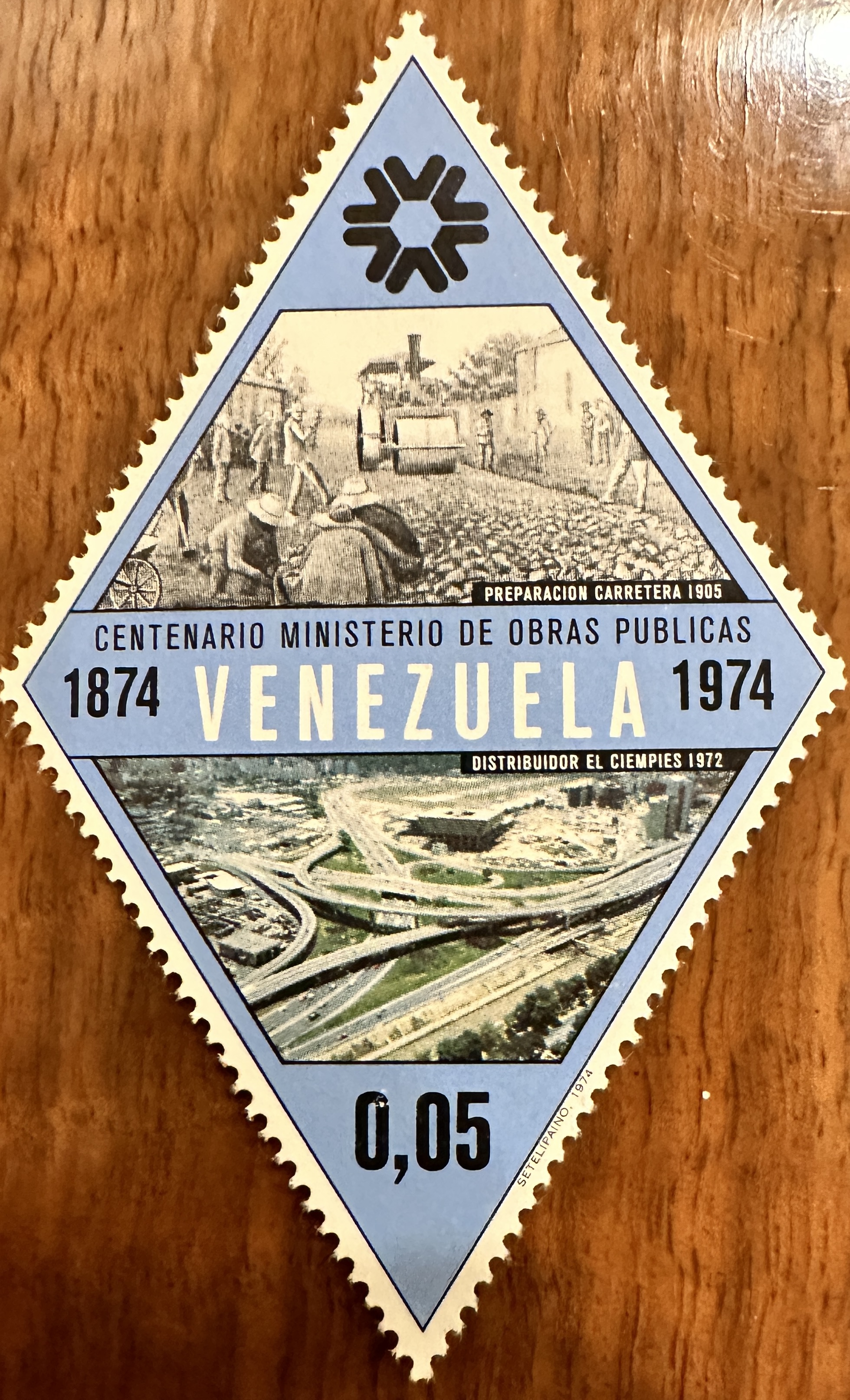 Venezuela 1974 Diamond 8